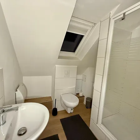 Gemuetliches City-nest Mit Wlan Lägenhet